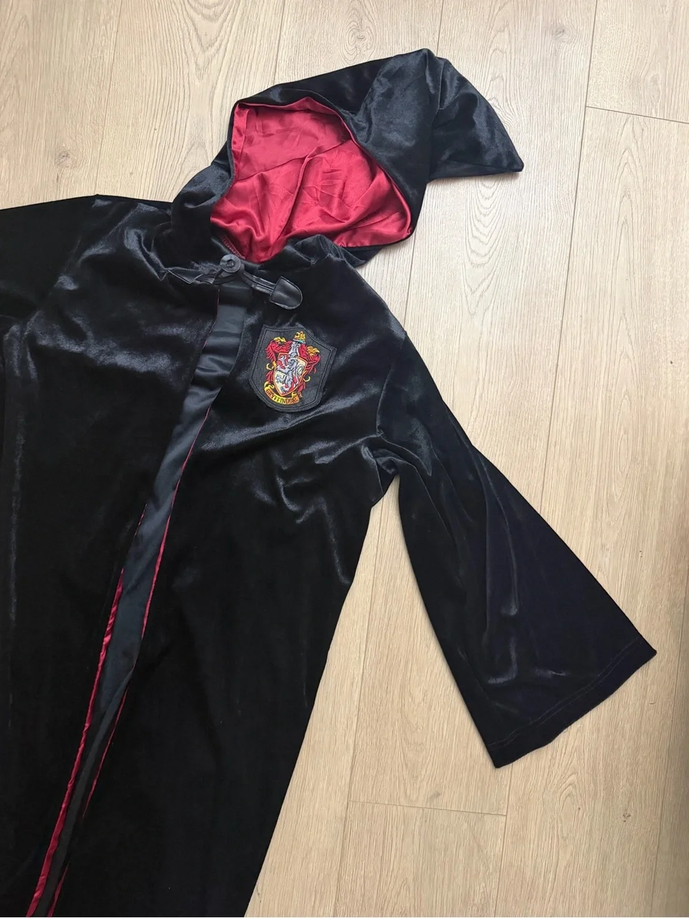 Gryffindor Velvet Hooded Cloak with Red Lining youth size large